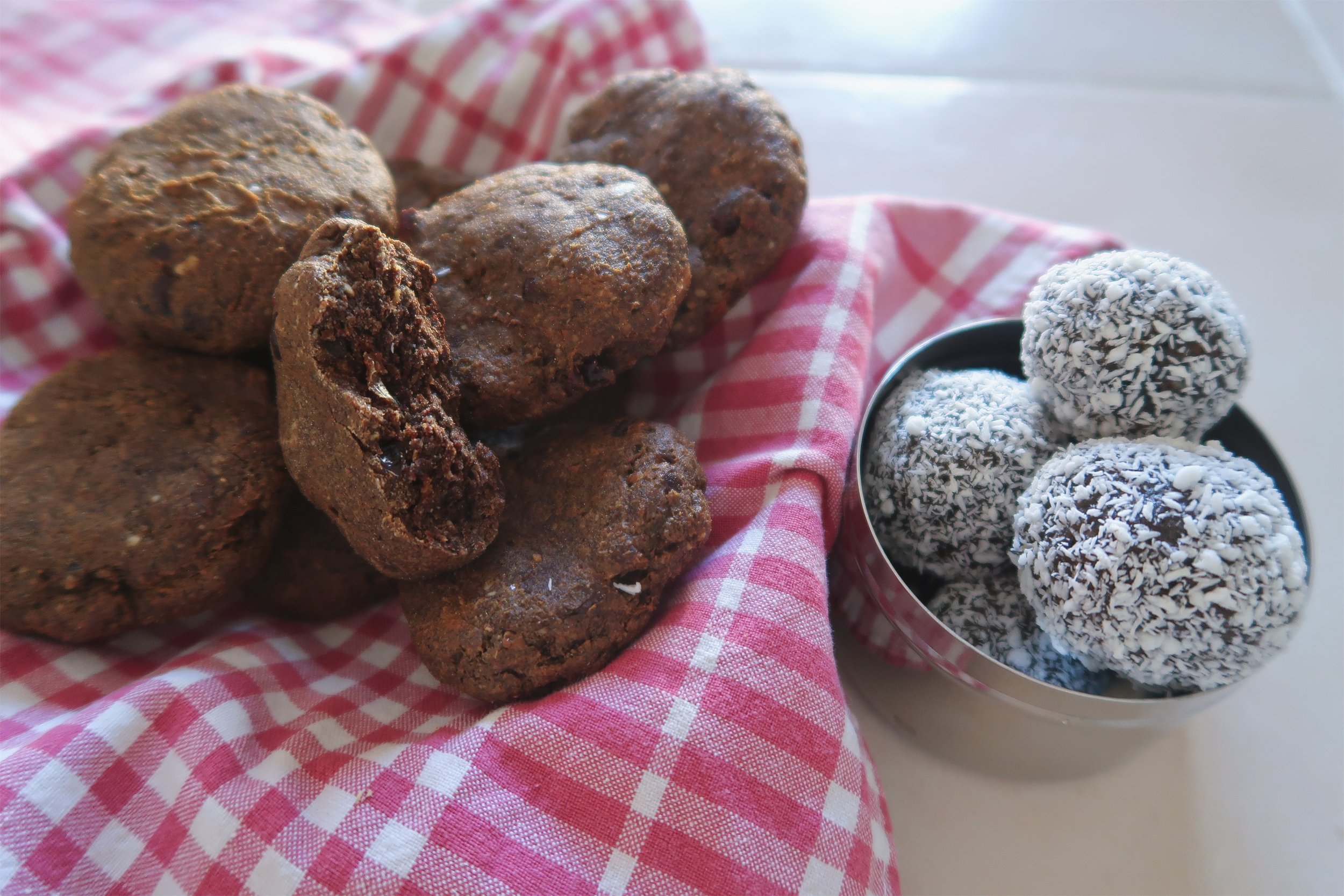 Ginger Cookies / Bliss balls